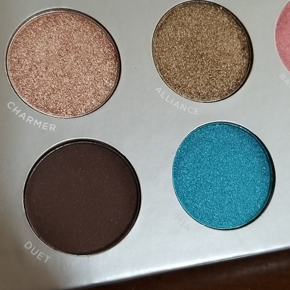 PUR 💙 EYESHADOW - Picture 2 of 7